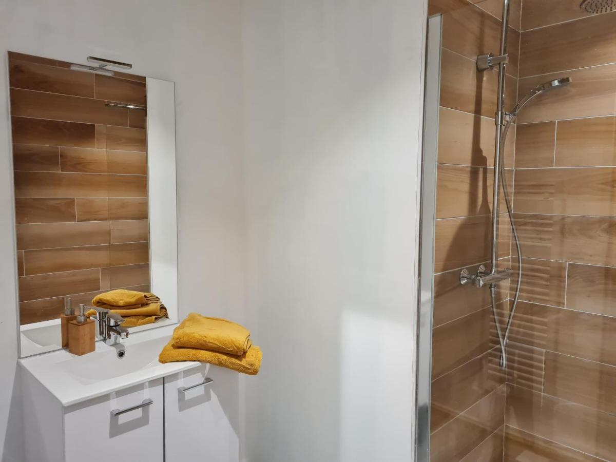 Au Rythme De Concarneau Apartment Luaran gambar