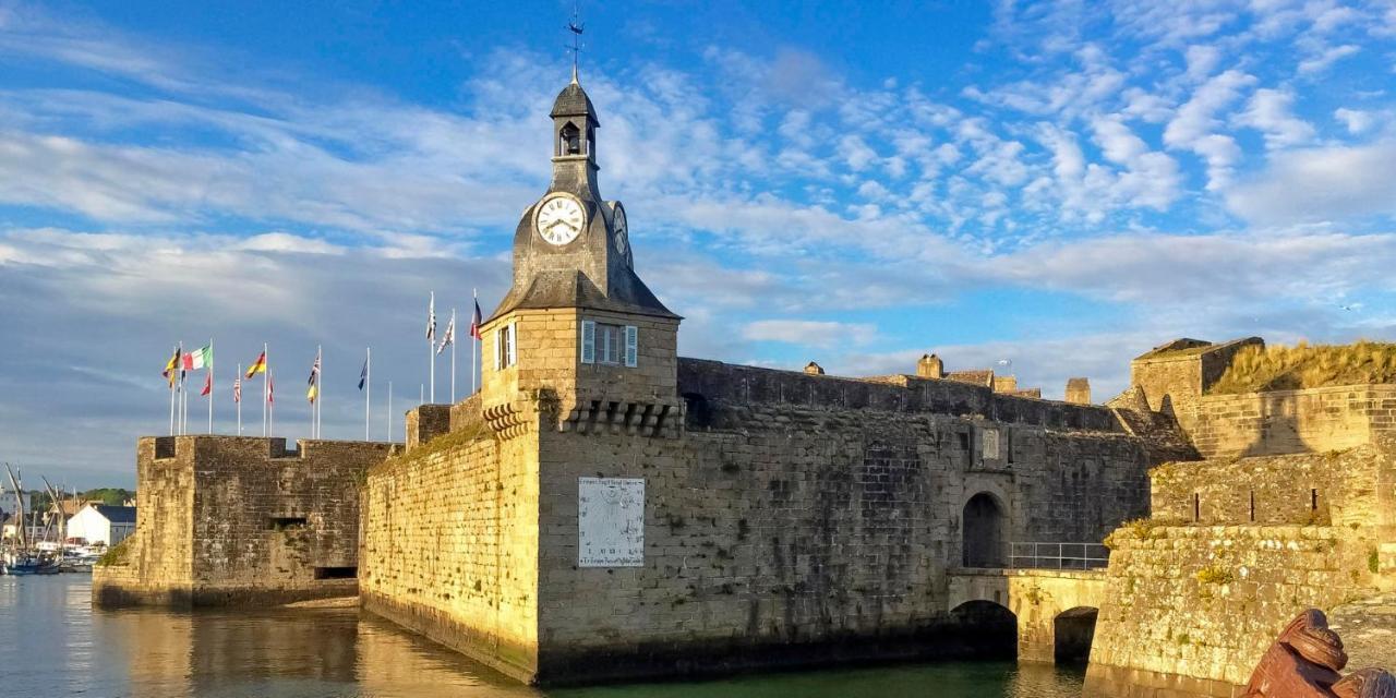 Au Rythme De Concarneau Apartment Luaran gambar